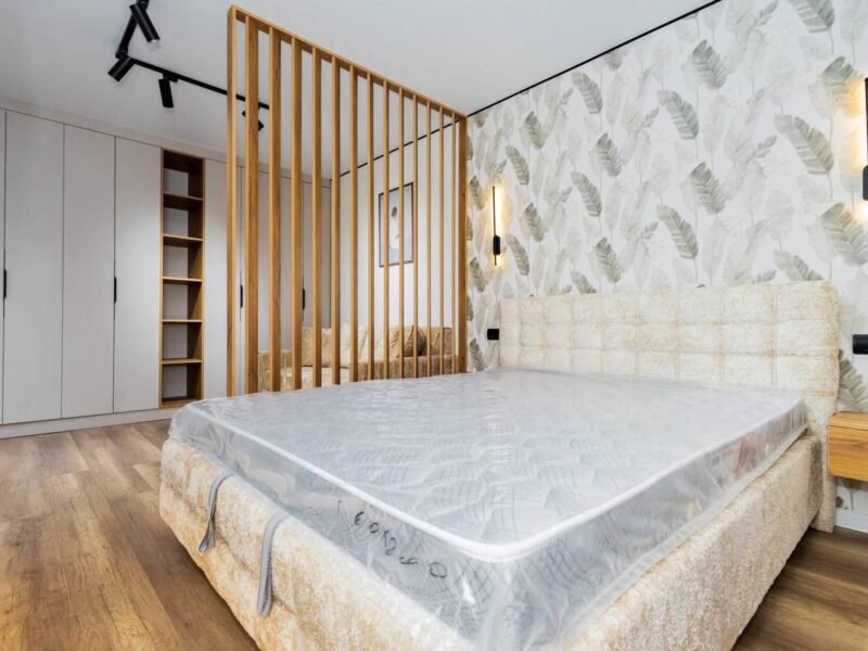 Rîșcanovca, 1 odaie + living, str. Tudor Vladimirescu, 30 m²