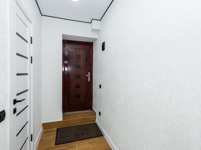 Rîșcanovca, 1 odaie + living, str. Tudor Vladimirescu, 30 m²