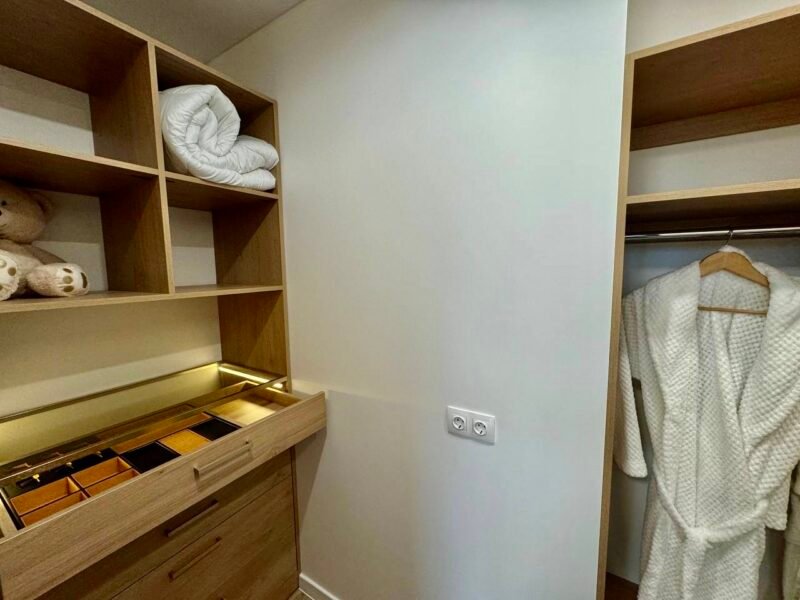 Mitropolit Dosoftei, 1 cameră + living, Centru, Chișinău, 50 m²