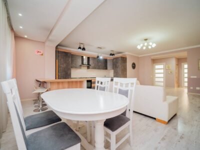 Telecentru – apartament 3 dormitoare – str. Gheorghe Asachi – 145 m²