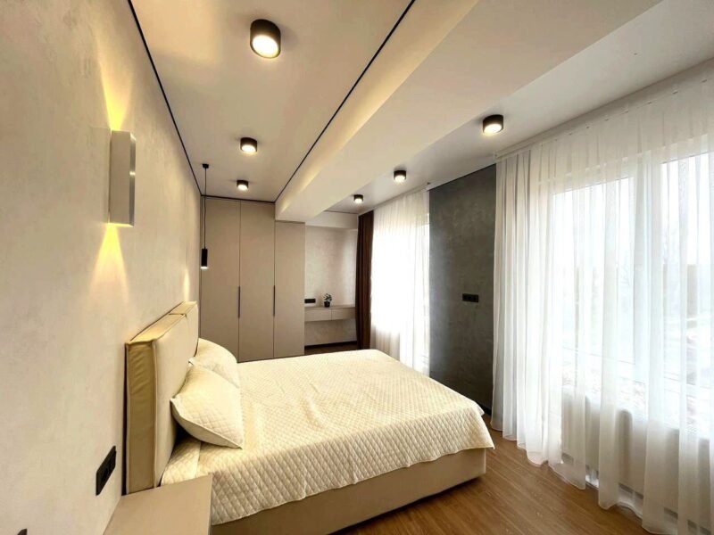 Sculeanca – 2 camere + living – Calea Ieșilor – 63 m²