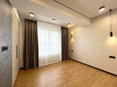 Sculeanca – 2 camere + living – Calea Ieșilor – 63 m²