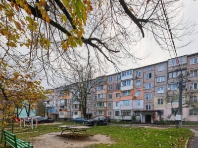 Botanica – 2 odăi + living – str. Grenoble – 47 m²