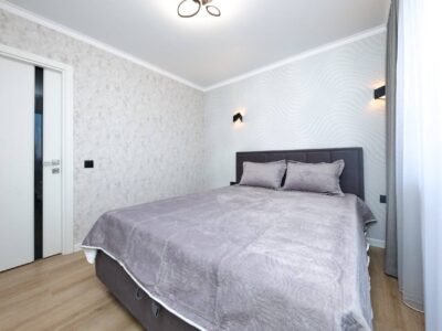 Botanica – 2 odăi + living – str. Grenoble – 47 m²