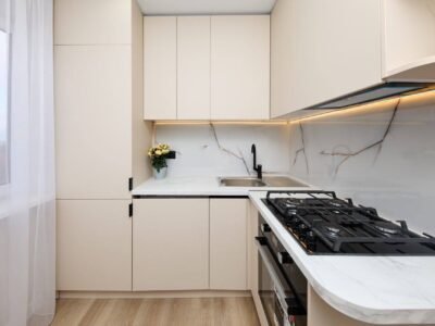 Botanica – 2 odăi + living – str. Grenoble – 47 m²