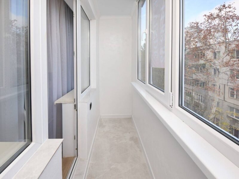 Botanica – 2 odăi + living – str. Grenoble – 47 m²