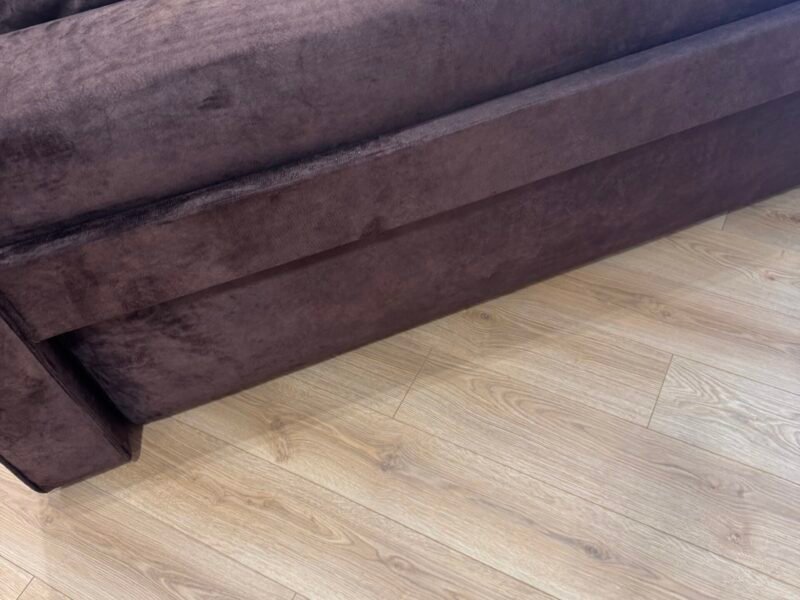 Cricova Centru – casă 6 dormitoare – str. Teilor – 510 m²