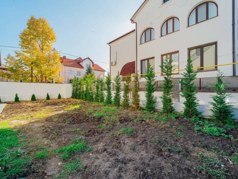 Cricova Centru – casă 6 dormitoare – str. Teilor – 510 m²