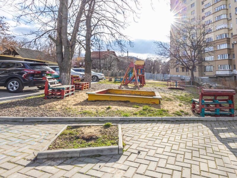 Botanica – 1 cameră + living – str. Cetatea Chilia – 49 mp