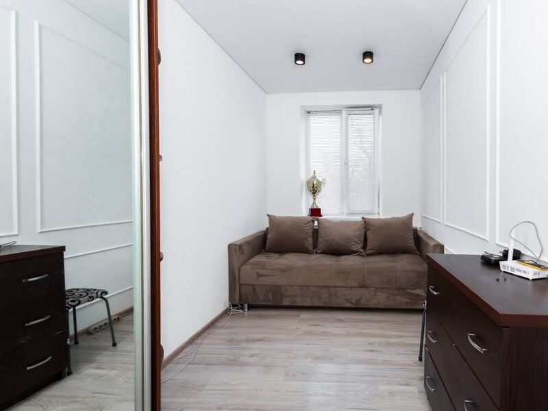 Râșcani – 1 cameră + living – str. Nicolae Dimo – 42 mp