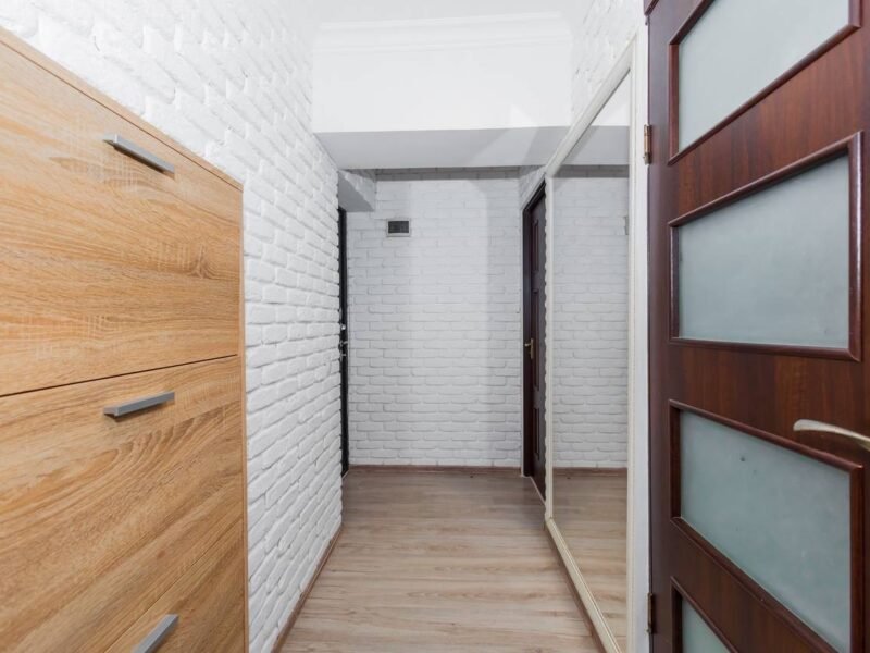 Râșcani – 1 cameră + living – str. Nicolae Dimo – 42 mp