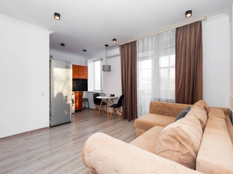 Râșcani – 1 cameră + living – str. Nicolae Dimo – 42 mp