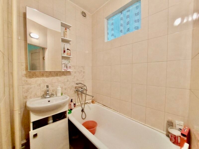 Râșcani – 2 odăi – str. Dumitru Râșcanu – 54 m²