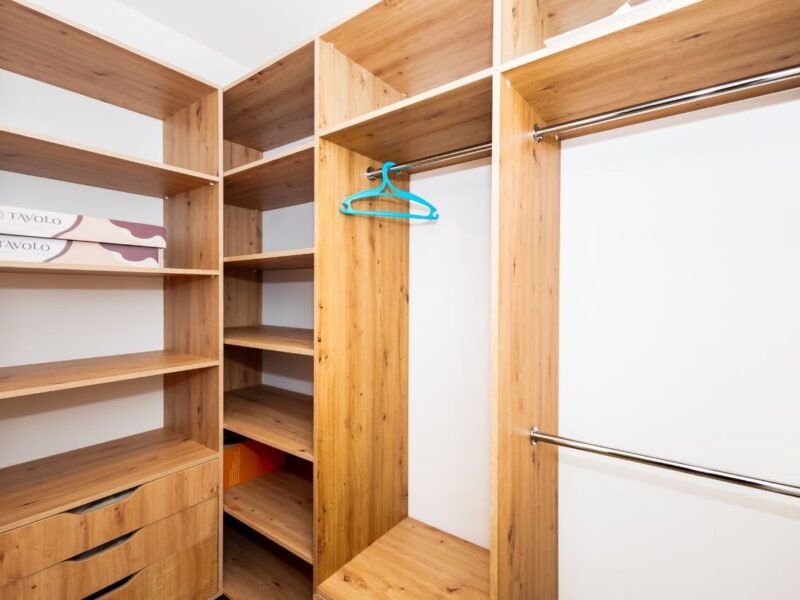 Rîșcani – 2 odăi + living – str. Nicolae Dimo – 85,2 m²