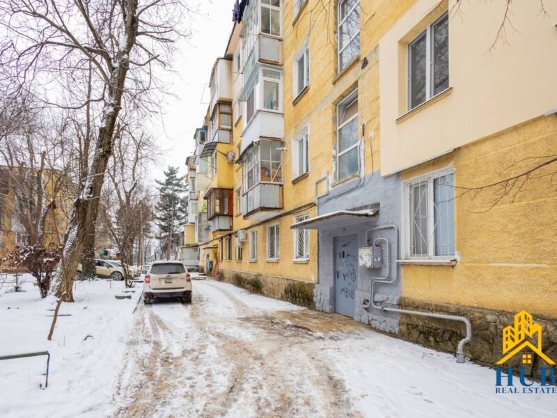 Rîșcani · 2 camere + living · str. Kiev · 45 m²