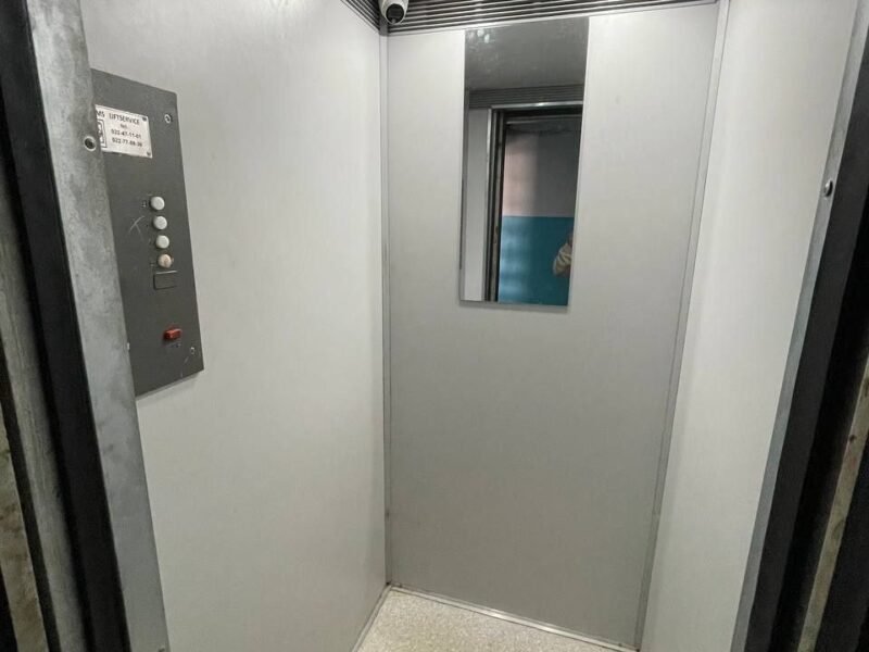 Botanica · garsonieră · str. Sarmizegetusa · 17 m²