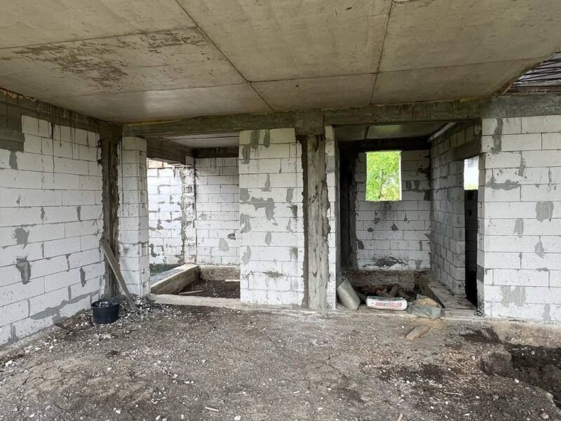 Budești · casă 2 nivele · 2 camere + living · 100 m²