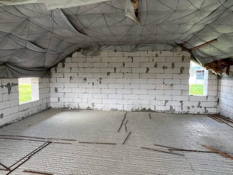 Budești · casă 2 nivele · 2 camere + living · 100 m²