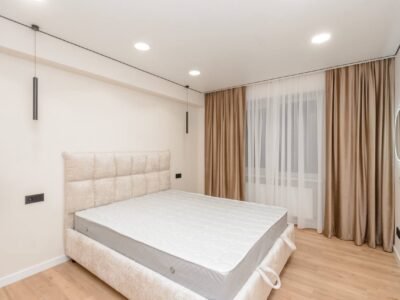 Ciocana · 2 camere + living · str. Ginta Latină · 67 m²