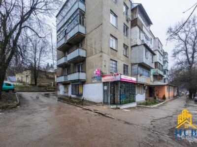 Botanica · 2 camere + living · str. Muncești · 63 m²