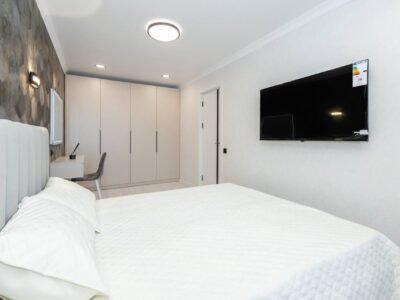 Buiucani · 2 camere + living · str. Paris · 47 m²