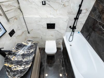 Buiucani · 2 camere + living · str. Paris · 47 m²