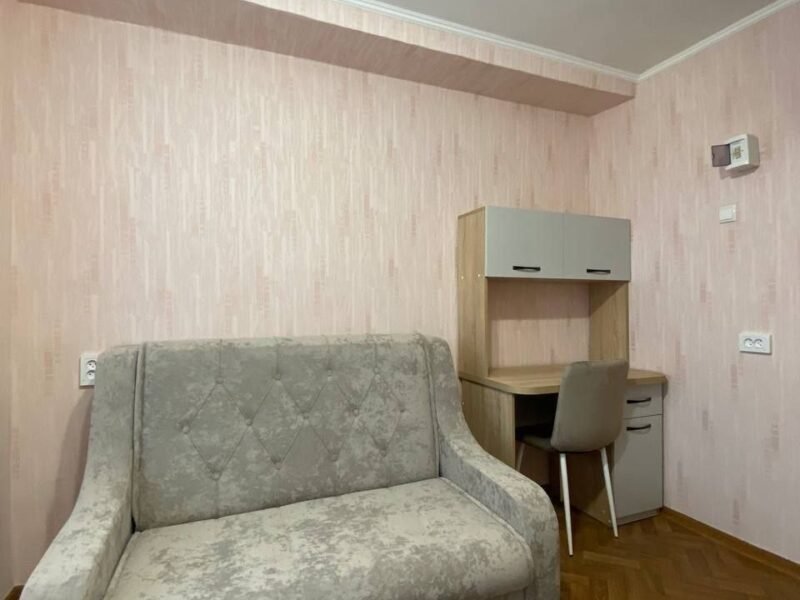 Botanica · Garsonieră · str. Burebista · 13 m²