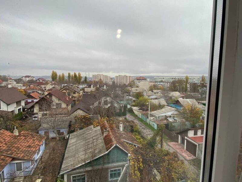 Botanica · Garsonieră · str. Burebista · 13 m²