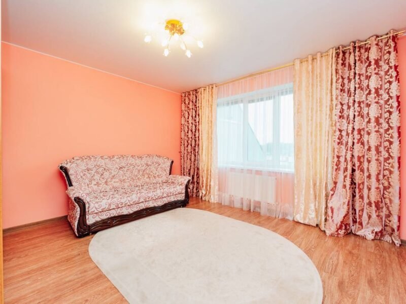 Poșta Veche · 4 odăi · str. Ceucari · 97 m²