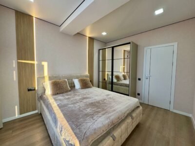 Durlești · 2 camere + living · str-la Tudor Vladimirescu · 65 m²