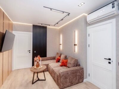 Rîșcani · 2 camere + living · str. Cornesti · 65 m²