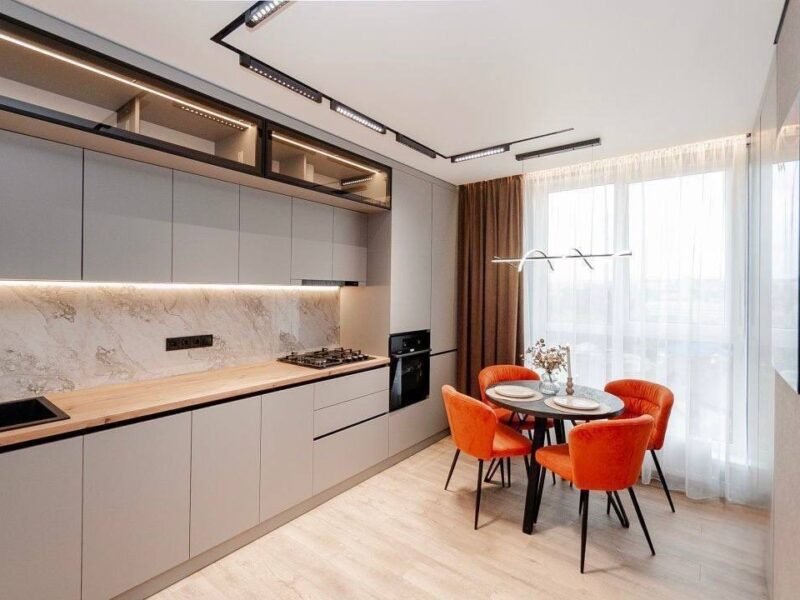 Rîșcani · 2 camere + living · str. Cornesti · 65 m²