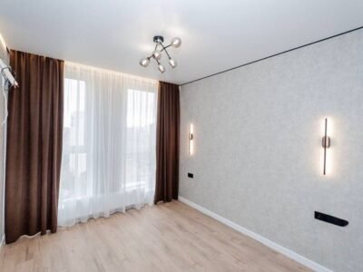 Rîșcani · 2 camere + living · str. Cornesti · 65 m²