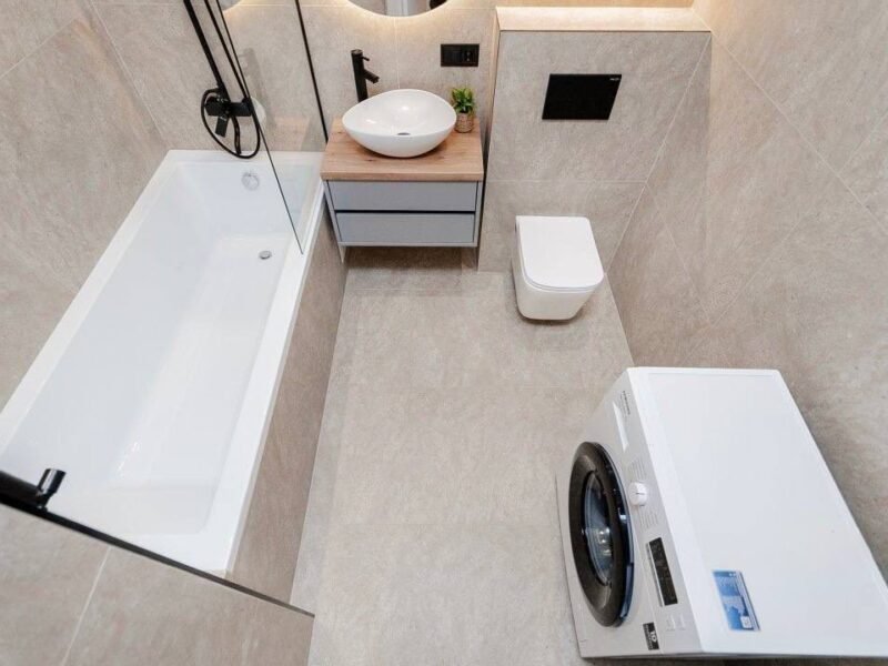 Rîșcani · 2 camere + living · str. Cornesti · 65 m²