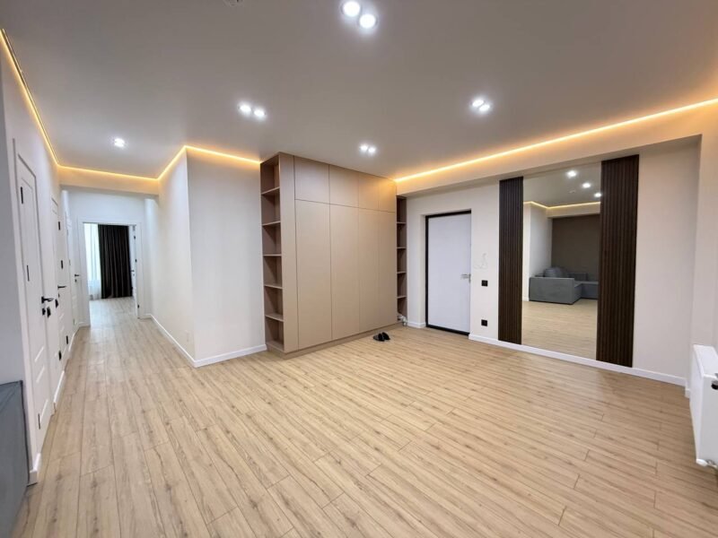 Telecentru · 2 dormitoare + living · str. Ialoveni · 90 mp