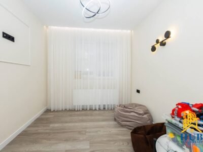 Durlești · 3 camere + living · str. Nicolae Dimo · 86 m²