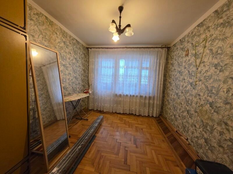 Ciocana · 3 camere · str. Igor Vieru · 70.9 m²