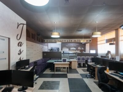 Stăuceni · Spațiu comercial · str. Unirii · 230 m²