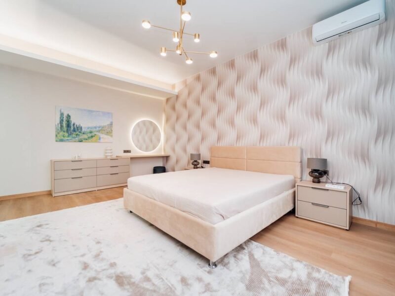 Buiucani · 3 dormitoare + living · str. Ștefan Neaga · 185 m²