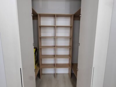 Apartament cu 1 cameră, Living și Debara