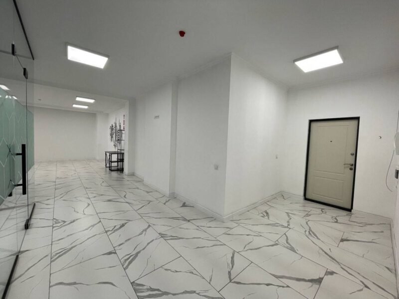 Chirie Oficiu. 82 m2. Centru
