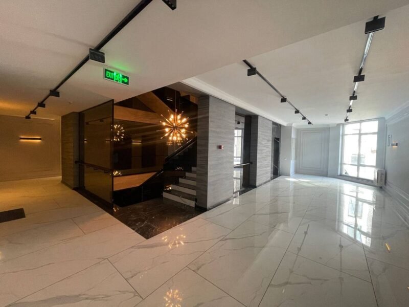 Chirie Oficiu. 82 m2. Centru