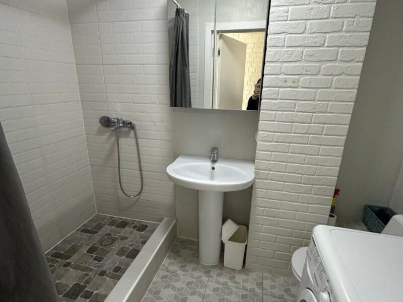 Apartament 2 odăi și balcon. Sector Rîșcani