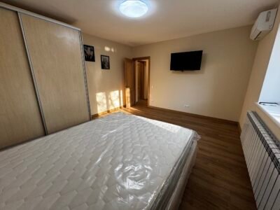 Apartament cu o cameră + living