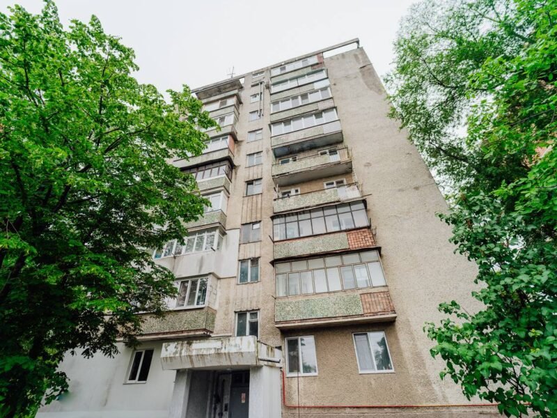 Apartament cu o cameră + balcon. Centru