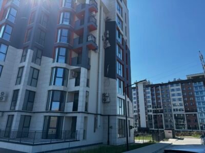 Apartament cu o cameră + living. Ciocana. Milescu Spataru