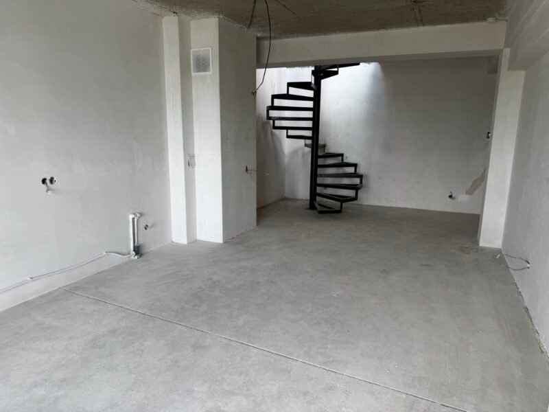 Penthouse 143,1 m2 în 2 etaje. Poșta - Veche