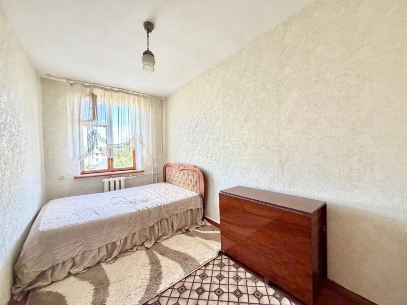 Apartament cu 2 dormitoare si balcon. Botanica