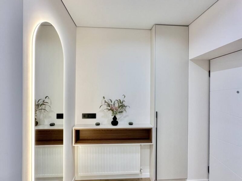 Apartament cu 2 camere + living. Dumbrava