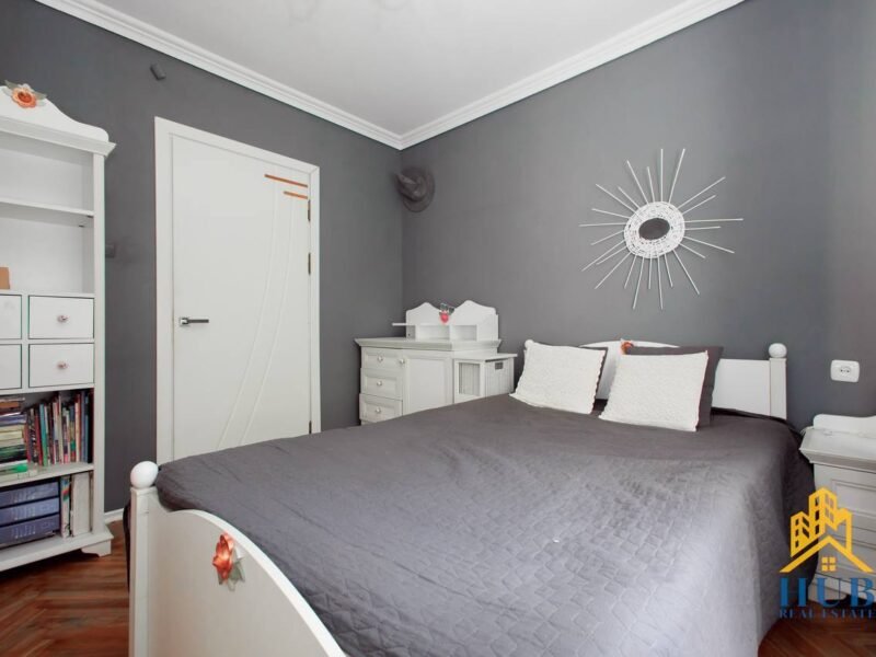 Apartament cu 2 camere + living. Buiucani, Liviu Deleanu